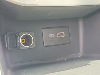 2020 GMC Acadia - Photo 27