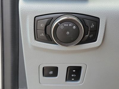2022 Ford F-450SD - Photo 32