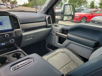 2022 Ford F-450SD - Photo 14