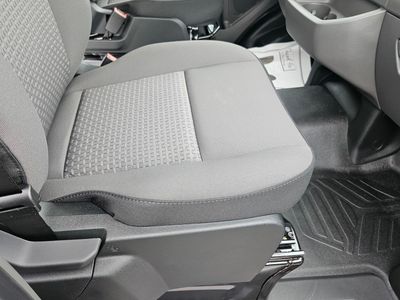 2026 Ford Transit-150 - Photo 33