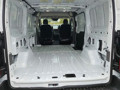 2026 Ford Transit-150 - Photo 21