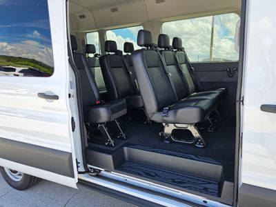 2025 Ford Transit-350 - Photo 23