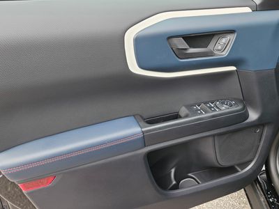 2025 Ford Bronco Sport — photo 12 view