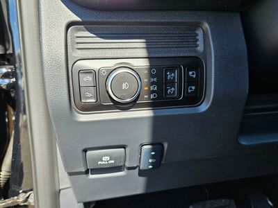 2026 Ford F-350SD - Photo 17