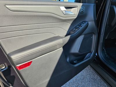 2026 Ford Escape - Photo 14