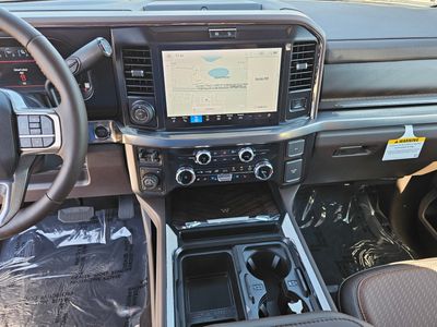 2026 Ford F-350SD - Photo 25
