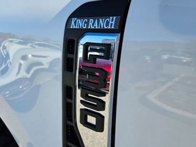 2026 Ford F-350SD - Photo 45