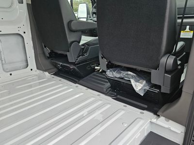 2025 Ford Transit-250 - Photo 30