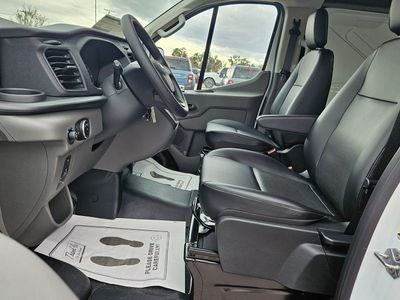 2025 Ford Transit-250 - Photo 10