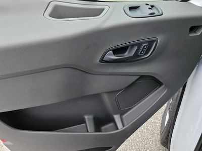 2026 Ford Transit-250 - Photo 12