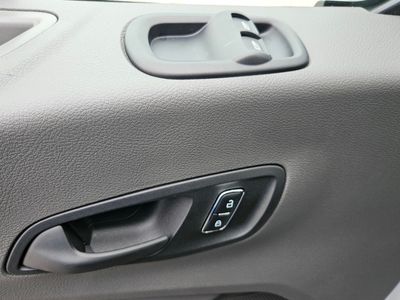 2026 Ford Transit-250 - Photo 11