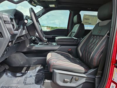 2025 Ford F-150 - Photo 10