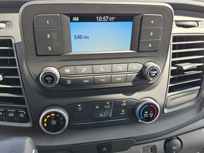 2025 Ford Transit-150 - Photo 17