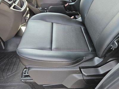 2025 Ford Transit-150 - Photo 13