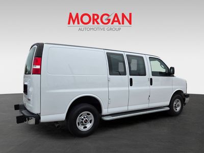 2024 GMC Savana 2500 - Photo 3