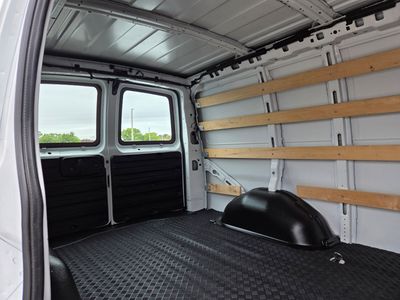 2024 GMC Savana 2500 - Photo 14