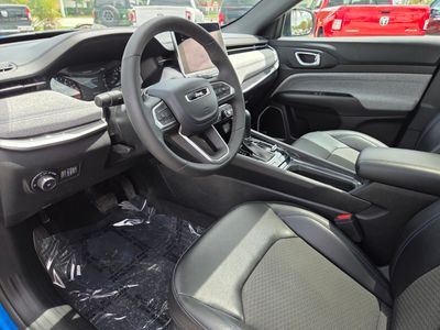 2023 Jeep Compass - Photo 24
