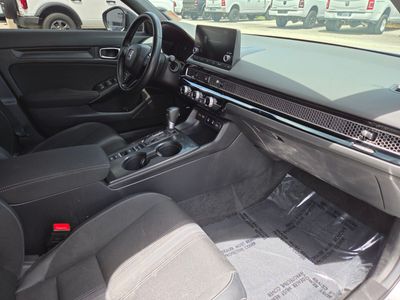 2025 Honda Civic - Photo 9