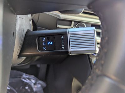 2025 Hyundai Santa Fe - Photo 27