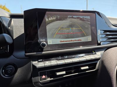 2025 Toyota Camry - Photo 29