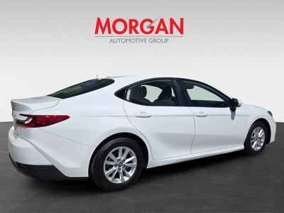 2025 Toyota Camry - Photo 3