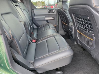 2022 Ford Bronco - Photo 13