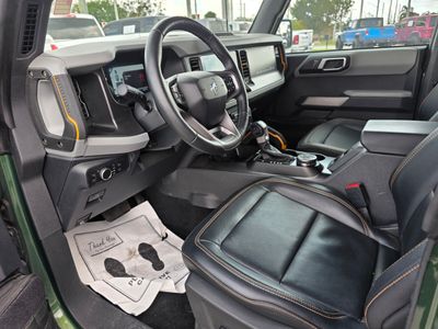 2022 Ford Bronco - Photo 23