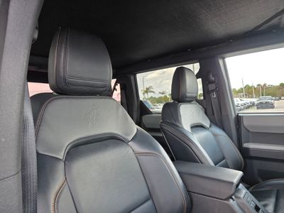 2022 Ford Bronco - Photo 11