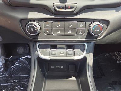 2024 GMC Terrain - Photo 25