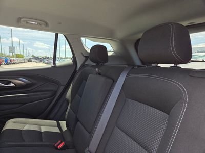 2024 GMC Terrain - Photo 17