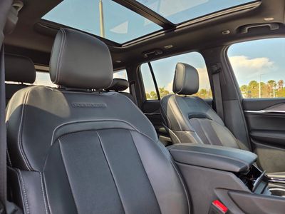 2022 Jeep Grand Cherokee - Photo 11