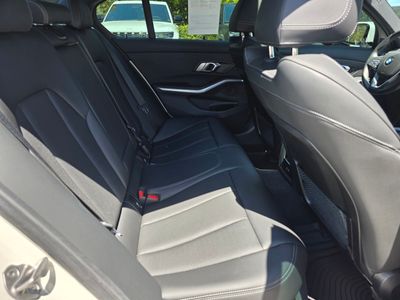 2023 BMW 3 Series - Photo 13