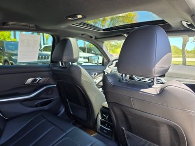 2023 BMW 3 Series - Photo 12