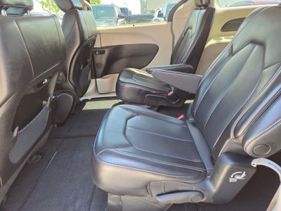 2023 Chrysler Pacifica - Photo 20