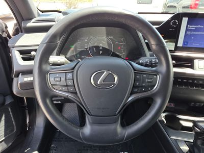 2023 Lexus UX - Photo 27