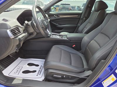 2022 Honda Accord Hybrid - Photo 21