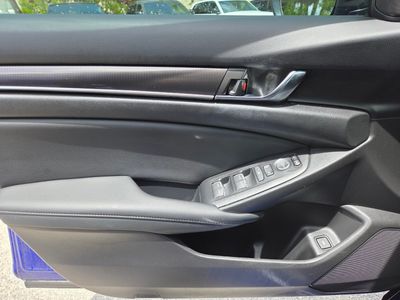 2022 Honda Accord Hybrid - Photo 23