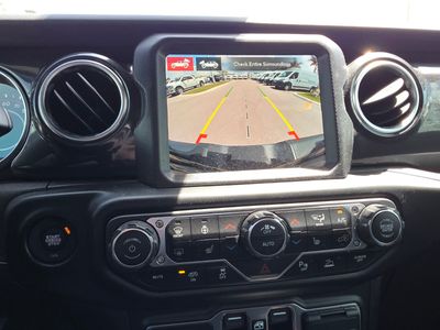2021 Jeep Wrangler - Photo 31