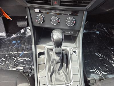 2024 Volkswagen Jetta - Photo 24