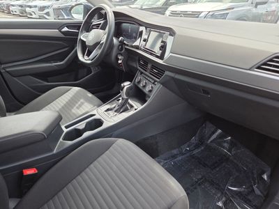 2024 Volkswagen Jetta - Photo 9