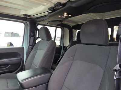 2023 Jeep Gladiator - Photo 20