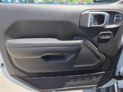 2023 Jeep Gladiator - Photo 23