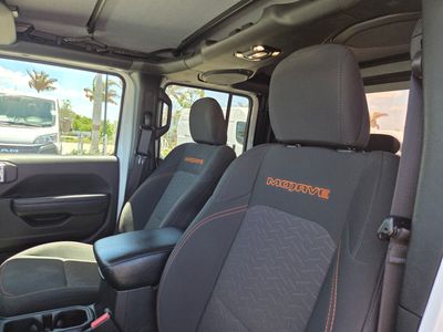 2023 Jeep Gladiator - Photo 20