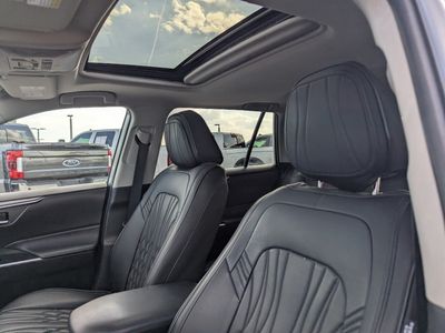 2022 Toyota RAV4 - Photo 22