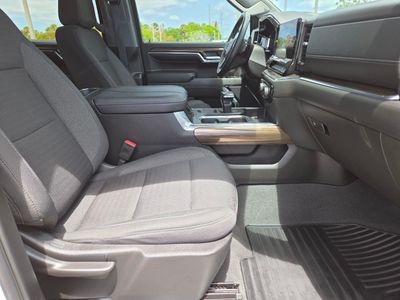 2024 Chevrolet Silverado 1500 - Photo 10