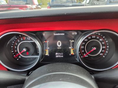 2022 Jeep Wrangler - Photo 29