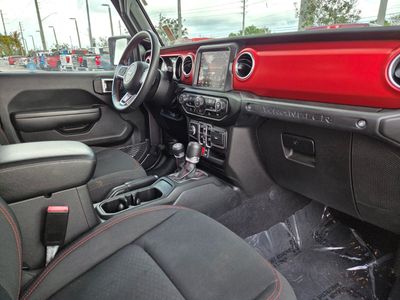 2022 Jeep Wrangler - Photo 9