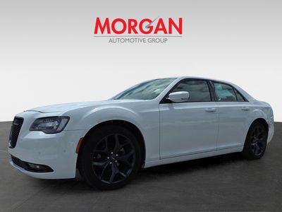 2023 Chrysler 300 - Photo 7