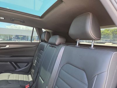 2024 Volkswagen Atlas Cross Sport - Photo 17