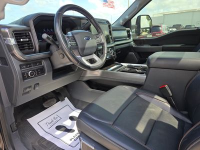 2023 Ford F-350SD - Photo 23